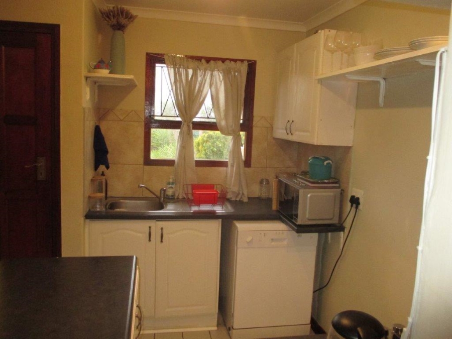 2 Bedroom Property for Sale in Kabega Park Eastern Cape